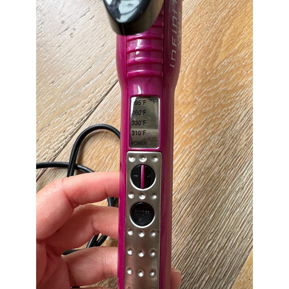 Infiniti Conair 1.25” Curling Iron Ceramic Tourmaline Digital 395°F Travel - Picture 2 of 5